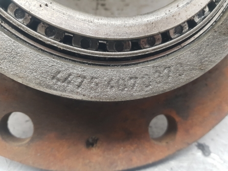 John Deere 6610 Deutz Zf Front Hub Bolt Plate L101713, 4475407037, 4475307037 - Hub for Farm tractor: picture 2 John Deere 6610 Deutz Zf Front Hub Bolt Plate L101713, 4475407037, 4475307037 - Hub for Farm tractor: picture 2