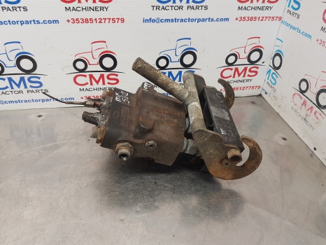 Massey Ferguson 5612, 5611, 5613, Hydraulic Distributor For Parts Only 4381634m3 - Hydraulics: picture 3 Massey Ferguson 5612, 5611, 5613, Hydraulic Distributor For Parts Only 4381634m3 - Hydraulics: picture 3