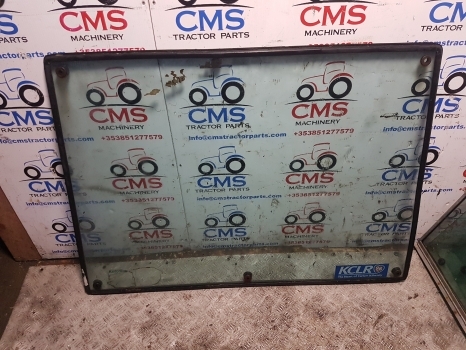 Massey Ferguson 690, 665, 698, 699 Cab Front Glass Windscreen Tg1246 - Windscreen for Farm tractor: picture 1 Massey Ferguson 690, 665, 698, 699 Cab Front Glass Windscreen Tg1246 - Windscreen for Farm tractor: picture 1
