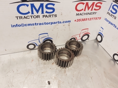 Mccormick Case Mx, Mxc, Mc Mx100, Mx90c, Mc100 Front Axle Hub Gear Kit 247551a1 - Front axle for Farm tractor: picture 1 Mccormick Case Mx, Mxc, Mc Mx100, Mx90c, Mc100 Front Axle Hub Gear Kit 247551a1 - Front axle for Farm tractor: picture 1
