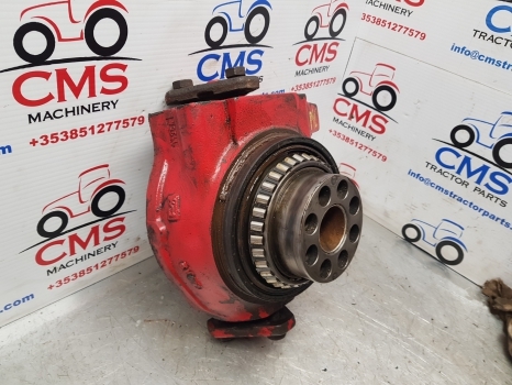 Mccormick Claas Carraro 20.19 Front Swivel Housing Lhs 11354, 132729, 452136a1 - Front axle: picture 2 Mccormick Claas Carraro 20.19 Front Swivel Housing Lhs 11354, 132729, 452136a1 - Front axle: picture 2