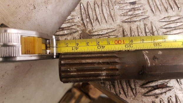 Same Rubin 120 Iron, Silver, Titan Pto Drive Clutch Shaft 0.008.5261.0/30 - Transmission for Farm tractor: picture 2 Same Rubin 120 Iron, Silver, Titan Pto Drive Clutch Shaft 0.008.5261.0/30 - Transmission for Farm tractor: picture 2