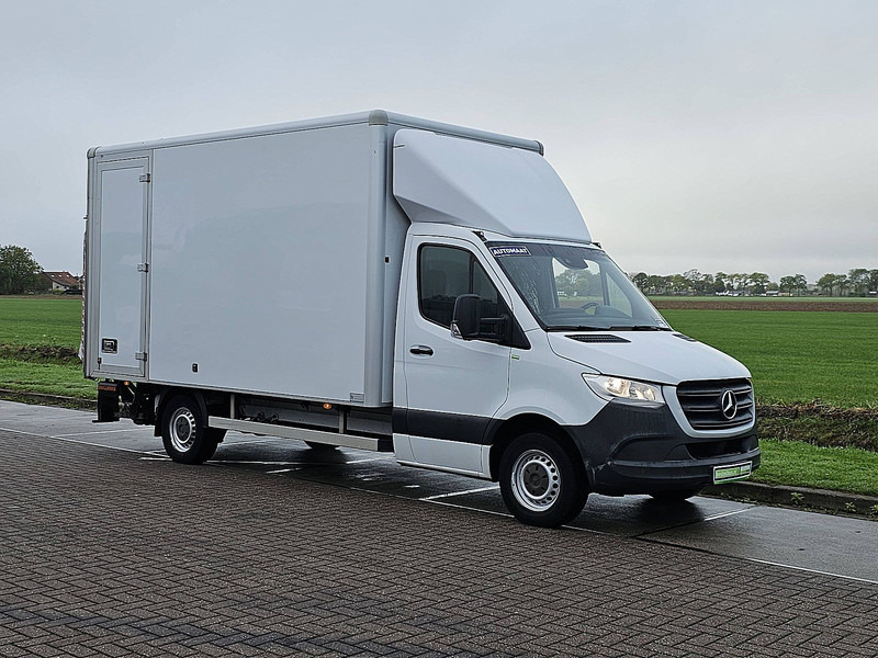 Mercedes-Benz Sprinter 314 Bakwagen Laadklep! - Closed box van: picture 4 Mercedes-Benz Sprinter 314 Bakwagen Laadklep! - Closed box van: picture 4