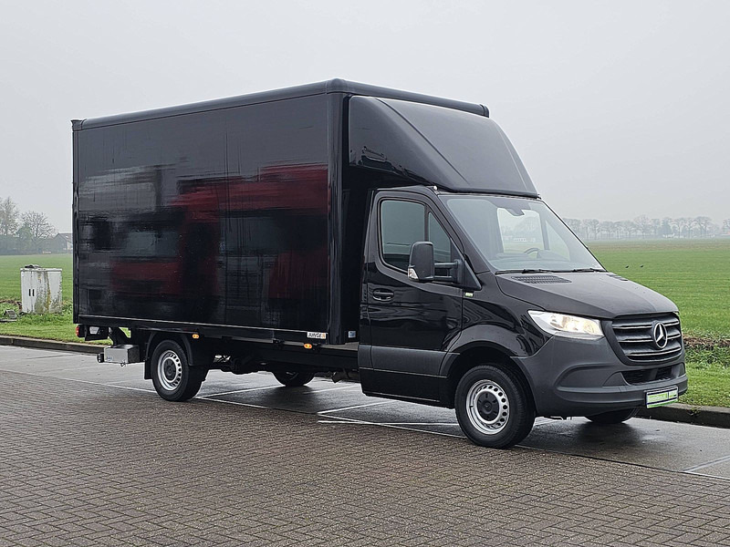 Mercedes-Benz Sprinter 316 Bakwagen Laadklep - Closed box van: picture 4 Mercedes-Benz Sprinter 316 Bakwagen Laadklep - Closed box van: picture 4