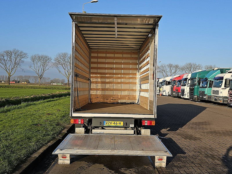 Closed box van Mercedes-Benz Sprinter 317: picture 12 Closed box van Mercedes-Benz Sprinter 317: picture 12