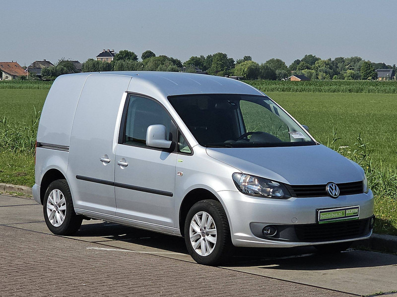 Volkswagen Caddy 1.6 L1 Airco MF-Stuur! - Small van: picture 4 Volkswagen Caddy 1.6 L1 Airco MF-Stuur! - Small van: picture 4