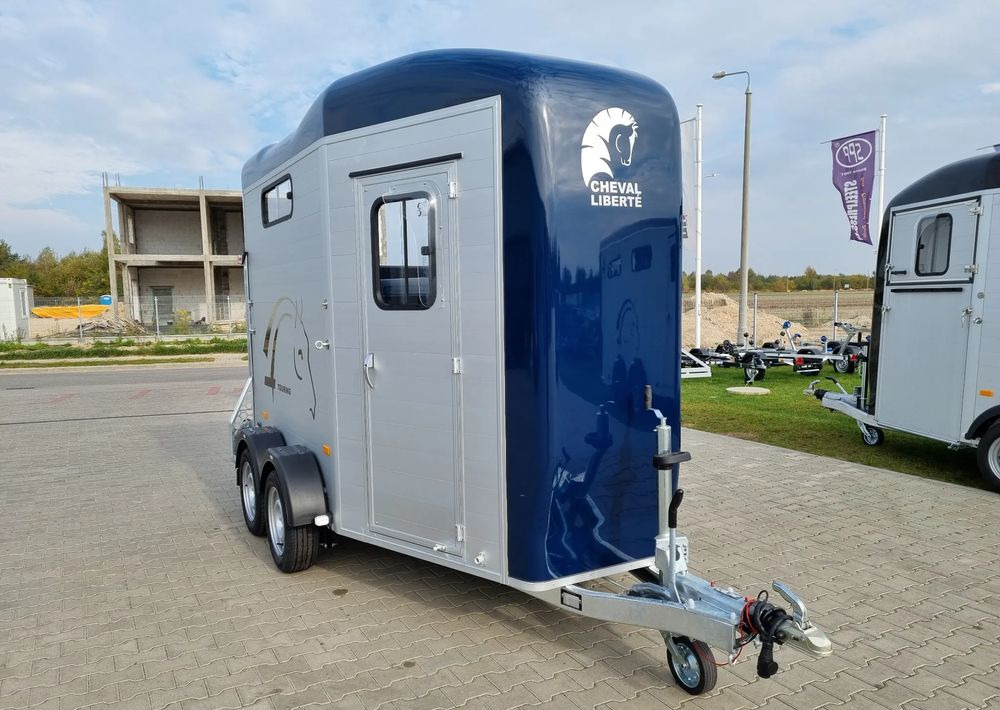 CHEVAL LIBERTÉ Cheval Liberte Touring Country + Siodlarnia - Horse trailer: picture 5 CHEVAL LIBERTÉ Cheval Liberte Touring Country + Siodlarnia - Horse trailer: picture 5