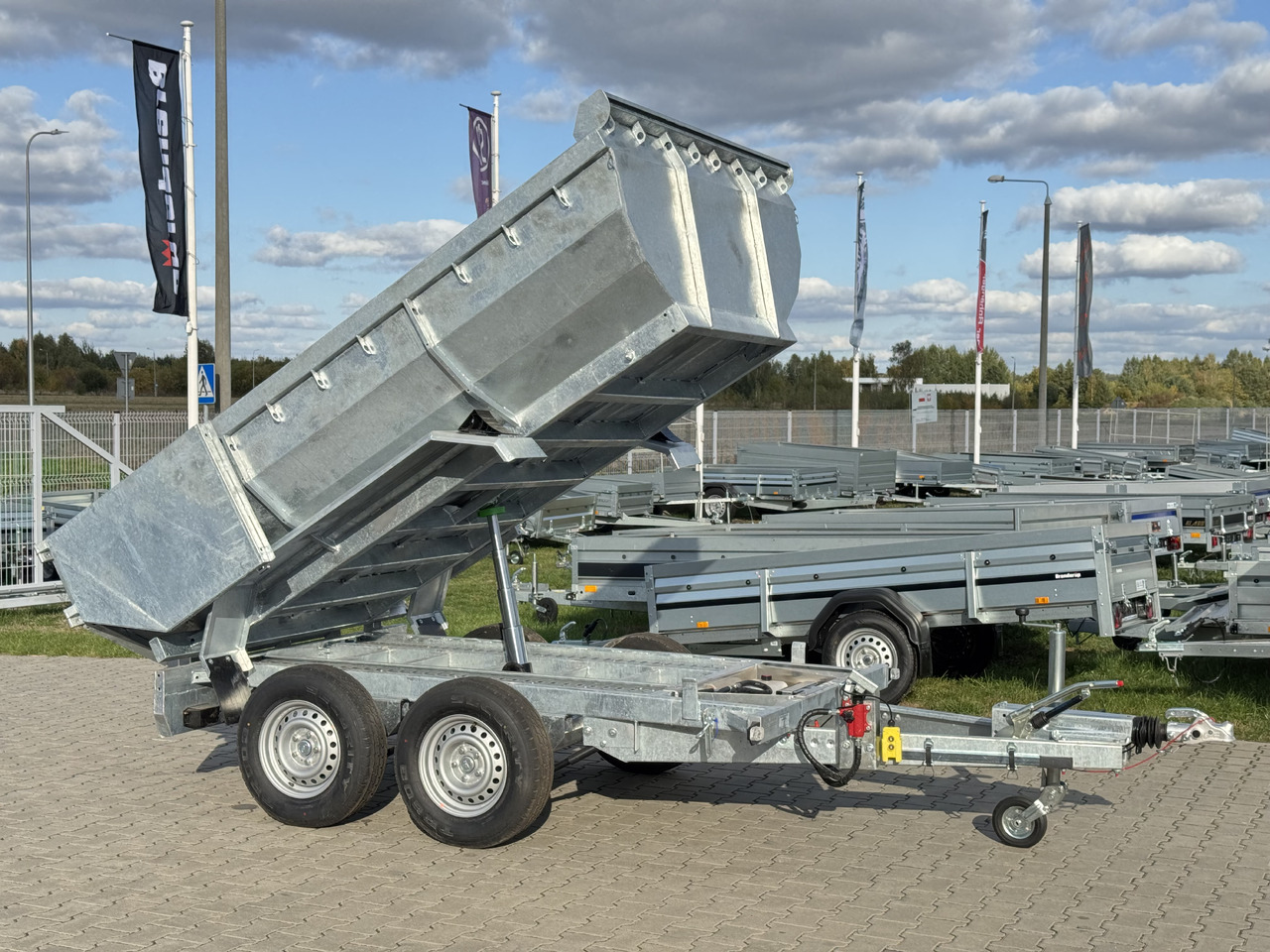 NIEWIADÓW KPW3530.18HT EPP | 300×180cm / 3500kg / kiper wywrotka tipper, muldenkipper - Tipper trailer: picture 1 NIEWIADÓW KPW3530.18HT EPP | 300×180cm / 3500kg / kiper wywrotka tipper, muldenkipper - Tipper trailer: picture 1