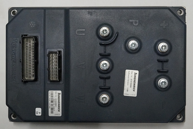 Jungheinrich 51226801 | Rij/hef/stuur regeling drive/lift/steering controller A - ECU for Material handling equipment: picture 1 Jungheinrich 51226801 | Rij/hef/stuur regeling drive/lift/steering controller A - ECU for Material handling equipment: picture 1
