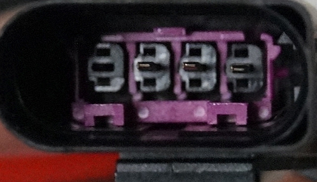Jungheinrich 51502260 | Charger model YP05-E 24V-10A for EJC-M10 sn. 81001206H18 - Battery for Material handling equipment: picture 3 Jungheinrich 51502260 | Charger model YP05-E 24V-10A for EJC-M10 sn. 81001206H18 - Battery for Material handling equipment: picture 3