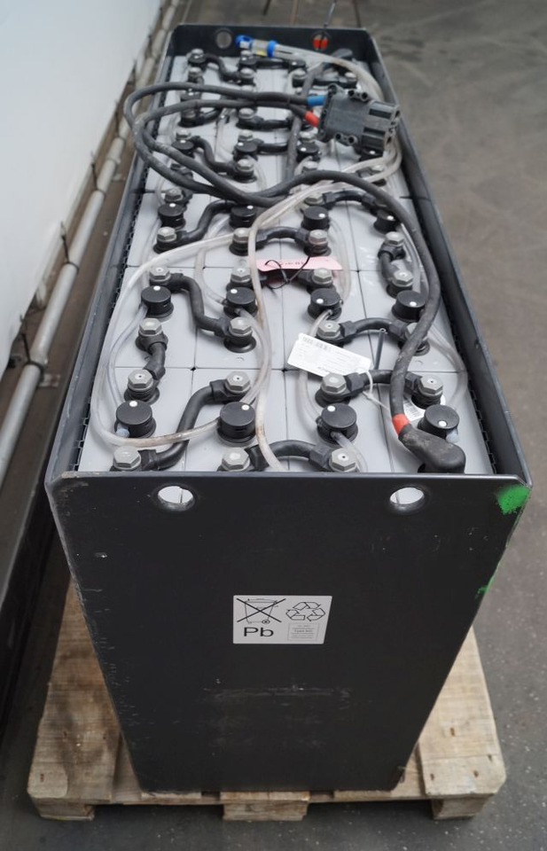 Jungheinrich unknown | Battery 48V775Ah 05-EPZS775SL Year 2022 weight 1141 kg sn - Battery for Material handling equipment: picture 2 Jungheinrich unknown | Battery 48V775Ah 05-EPZS775SL Year 2022 weight 1141 kg sn - Battery for Material handling equipment: picture 2