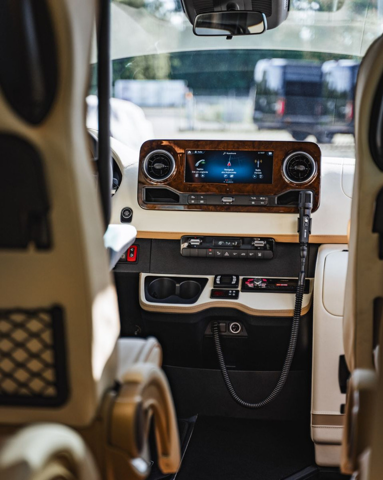 Minibus, Passenger van Mercedes-Benz Sprinter 519 Luxury Bus / 19+1+1 / Panorama XL: picture 28 Minibus, Passenger van Mercedes-Benz Sprinter 519 Luxury Bus / 19+1+1 / Panorama XL: picture 28