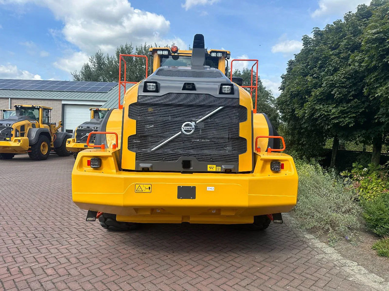 Volvo L180 H2 UNUSED 3-units availlable - Wheel loader: picture 3 Volvo L180 H2 UNUSED 3-units availlable - Wheel loader: picture 3