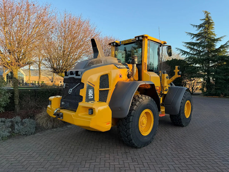Volvo L90 H - Wheel loader: picture 4 Volvo L90 H - Wheel loader: picture 4