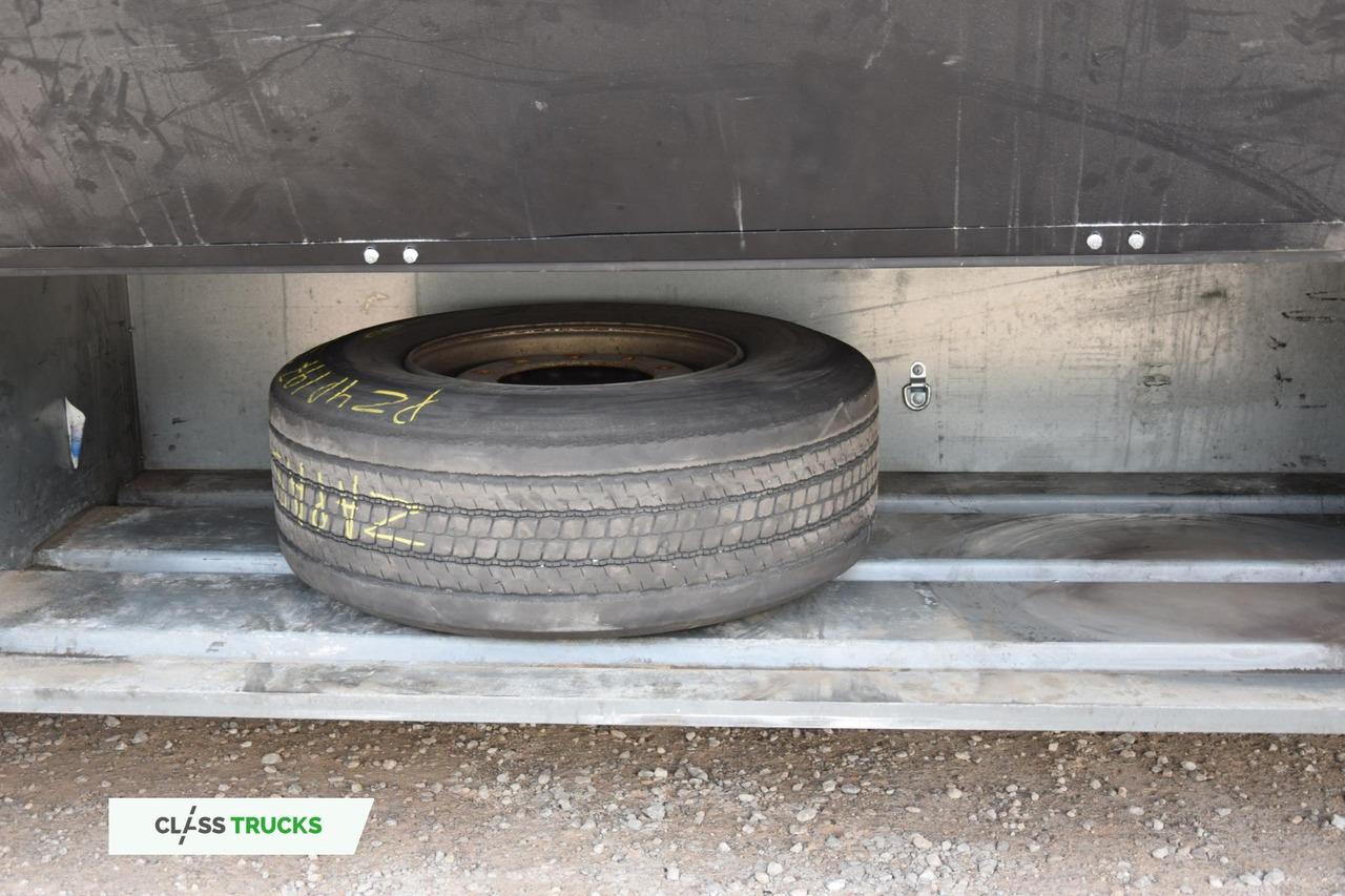 Schmitz Cargobull SKO Double Deck FP 45 ThermoKing SLXi 300 Lifting Axle h2.7m - Refrigerator semi-trailer: picture 4 Schmitz Cargobull SKO Double Deck FP 45 ThermoKing SLXi 300 Lifting Axle h2.7m - Refrigerator semi-trailer: picture 4