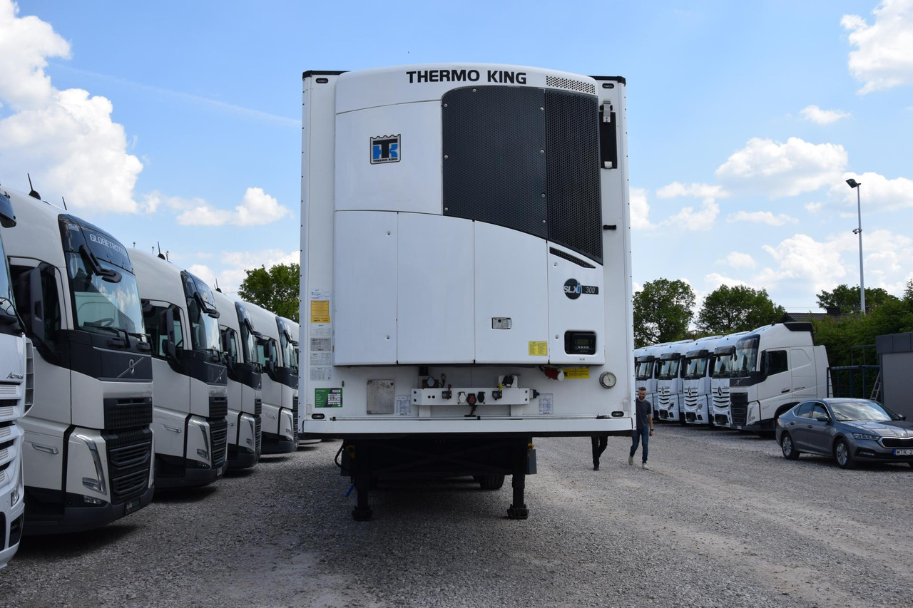 Schmitz Cargobull SKO Double Deck FP 60 ThermoKing SLXi 300 Lifting Axle - Refrigerator semi-trailer: picture 2 Schmitz Cargobull SKO Double Deck FP 60 ThermoKing SLXi 300 Lifting Axle - Refrigerator semi-trailer: picture 2