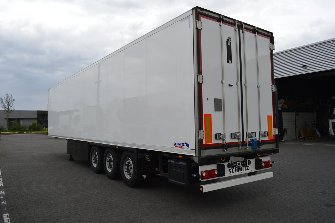 Schmitz Cargobull SKO FP 45 Carrier Vector 1550 - Refrigerator semi-trailer: picture 4 Schmitz Cargobull SKO FP 45 Carrier Vector 1550 - Refrigerator semi-trailer: picture 4