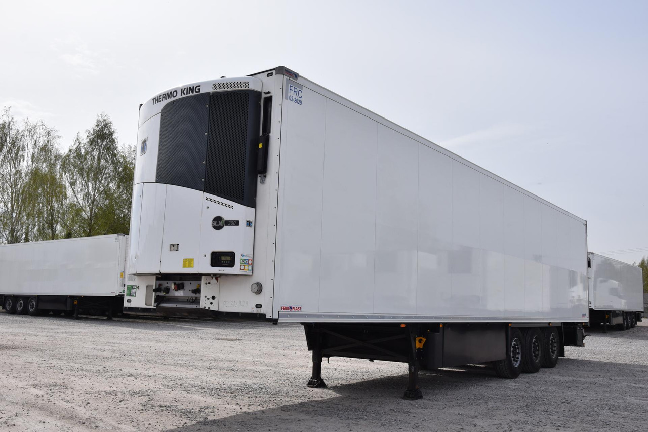 Schmitz Cargobull SKO FP 45 ThermoKing SLXi 300 - Refrigerator semi-trailer: picture 1 Schmitz Cargobull SKO FP 45 ThermoKing SLXi 300 - Refrigerator semi-trailer: picture 1