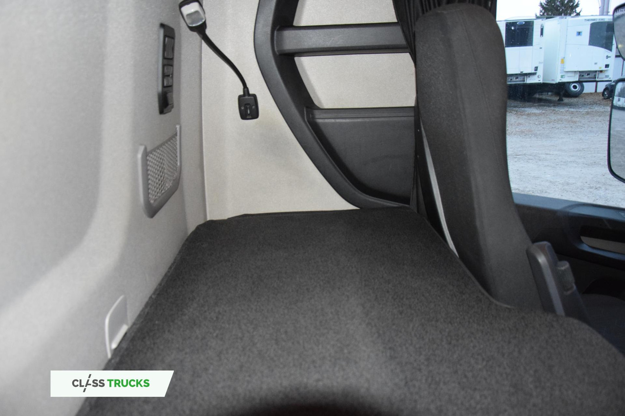 Tractor truck Scania R460 CR20H Adaptice Cruise Control: picture 13 Tractor truck Scania R460 CR20H Adaptice Cruise Control: picture 13