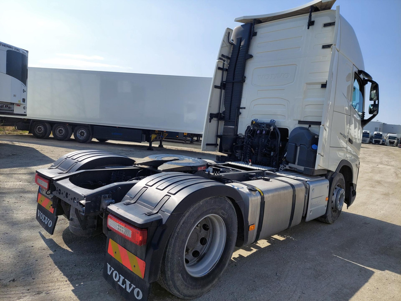 Volvo FH 500 Globetrotter XL - Tractor truck: picture 4 Volvo FH 500 Globetrotter XL - Tractor truck: picture 4