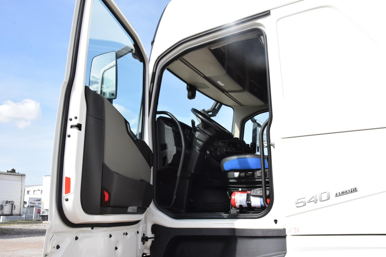 Tractor truck Volvo FH 540 Globetrotter XL Retarder: picture 7