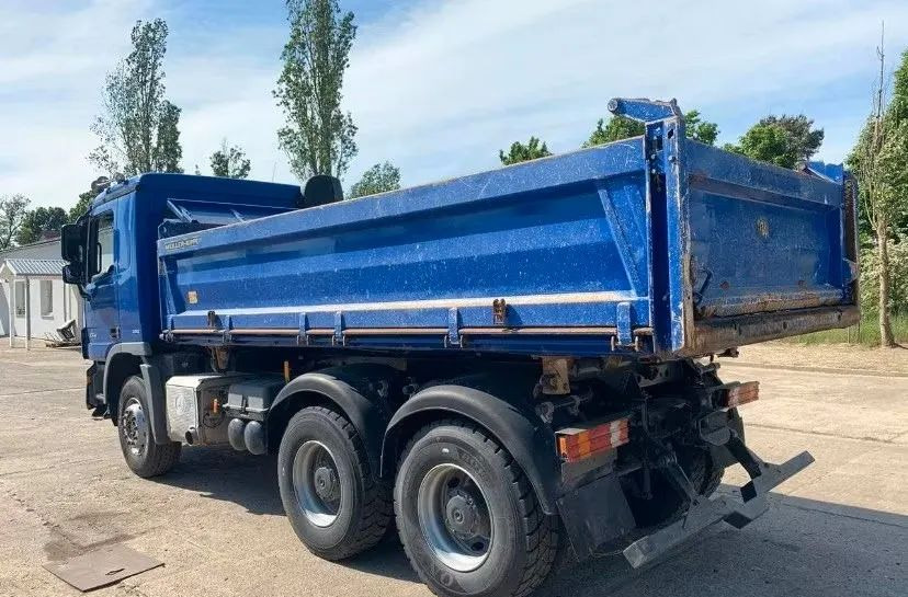 Mercedes-Benz Actros 3344 6x4 / Wywrotka trójstronna Miller / Euro 5 / - Tipper: picture 2 Mercedes-Benz Actros 3344 6x4 / Wywrotka trójstronna Miller / Euro 5 / - Tipper: picture 2