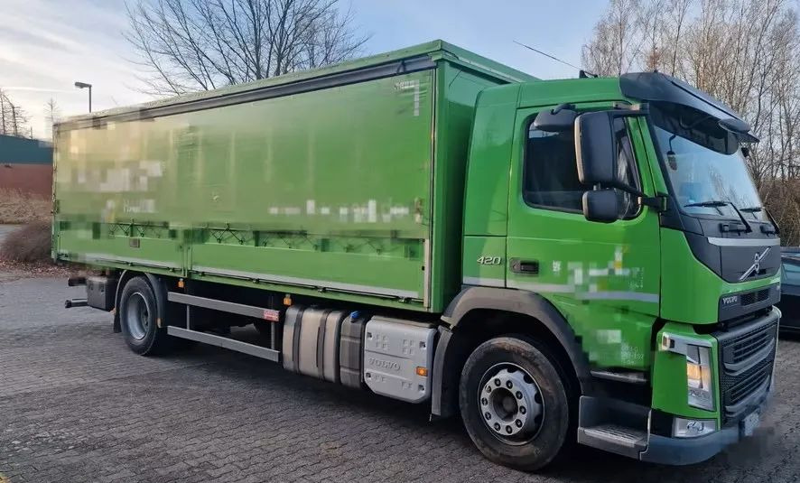 Volvo FM 420 – zabudowa + plandeka / Automatyczna skrzynia / Euro 6 / Zawieszenie pneumatyczne/ 4x2/ - Curtain side truck: picture 3 Volvo FM 420 – zabudowa + plandeka / Automatyczna skrzynia / Euro 6 / Zawieszenie pneumatyczne/ 4x2/ - Curtain side truck: picture 3