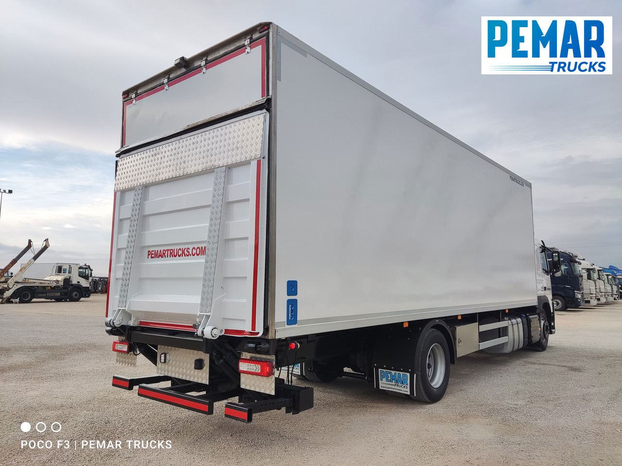 VOLVO FM 330 4X2 FRIGORIFICO 18T EURO 6 - Refrigerator truck: picture 5 VOLVO FM 330 4X2 FRIGORIFICO 18T EURO 6 - Refrigerator truck: picture 5