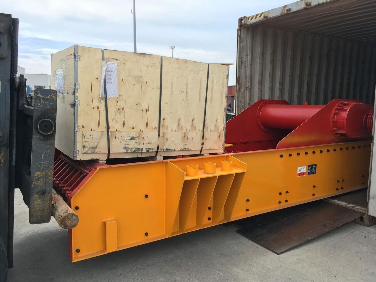 Kinglink Inclined vibrating feeder ZSW600X130 - Screener: picture 5 Kinglink Inclined vibrating feeder ZSW600X130 - Screener: picture 5