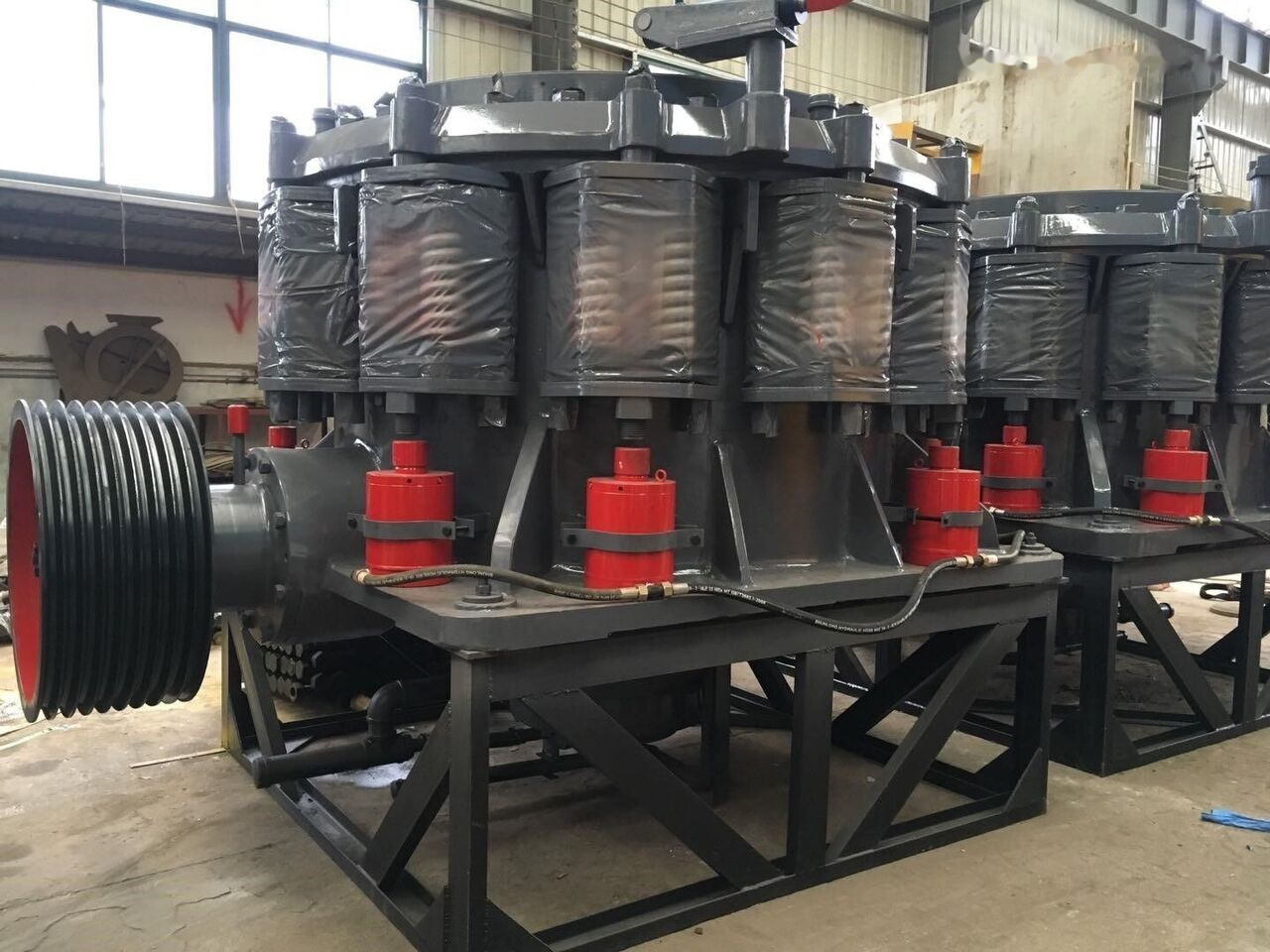 Kinglink KLC1500 Iron Ore Cone Crusher - Cone crusher: picture 5 Kinglink KLC1500 Iron Ore Cone Crusher - Cone crusher: picture 5