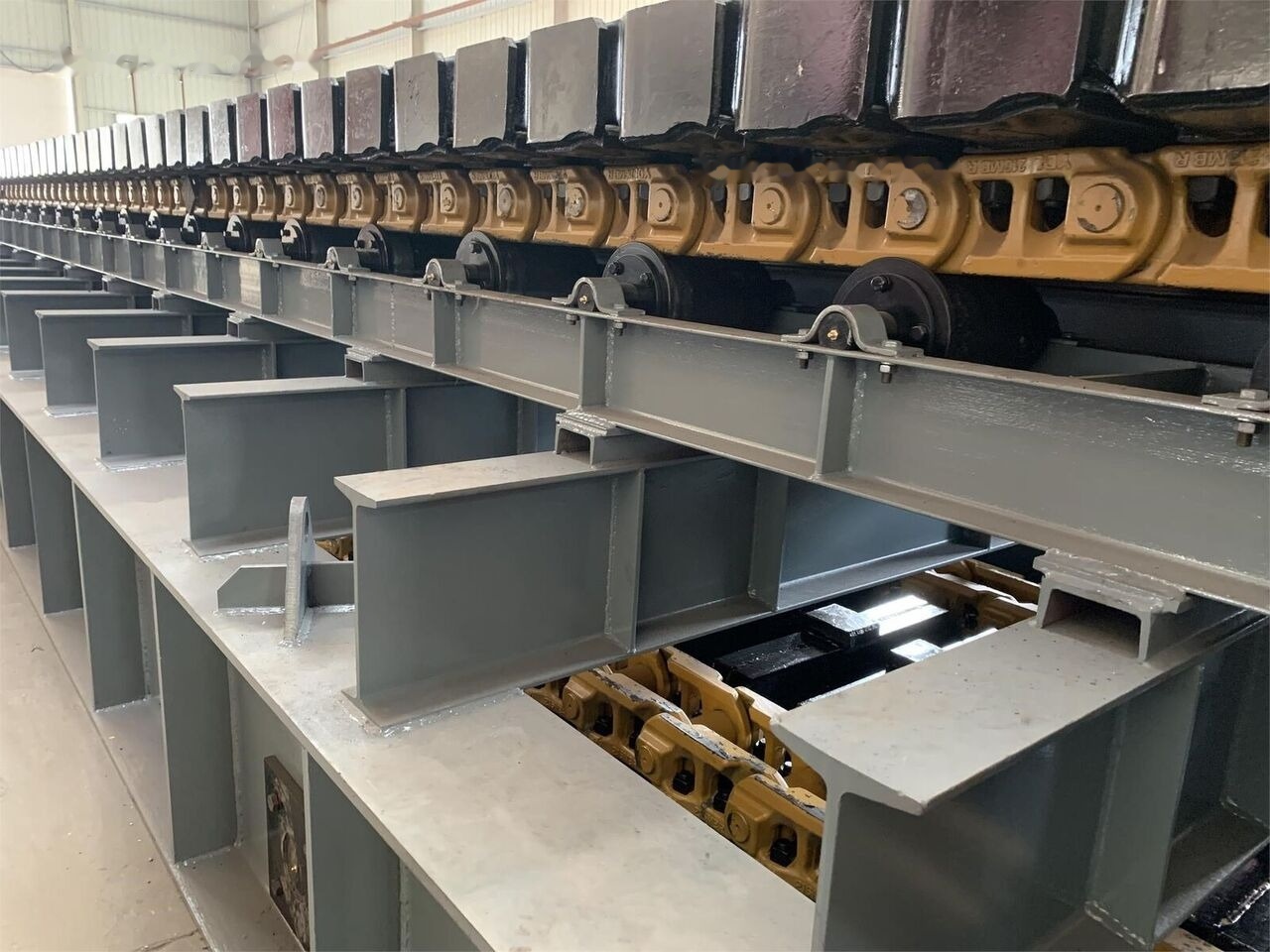 Kinglink WBZ200 Iron/Copper Ore Apron Chain feeder - Conveyor: picture 2 Kinglink WBZ200 Iron/Copper Ore Apron Chain feeder - Conveyor: picture 2