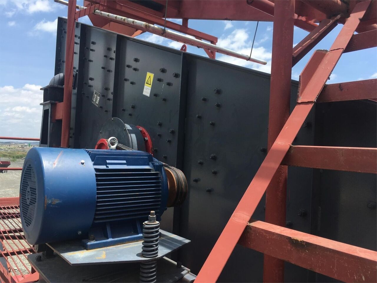 New KINGLINK 4YA1854 Inclined Vibrating Screen - Screener: picture 1 New KINGLINK 4YA1854 Inclined Vibrating Screen - Screener: picture 1
