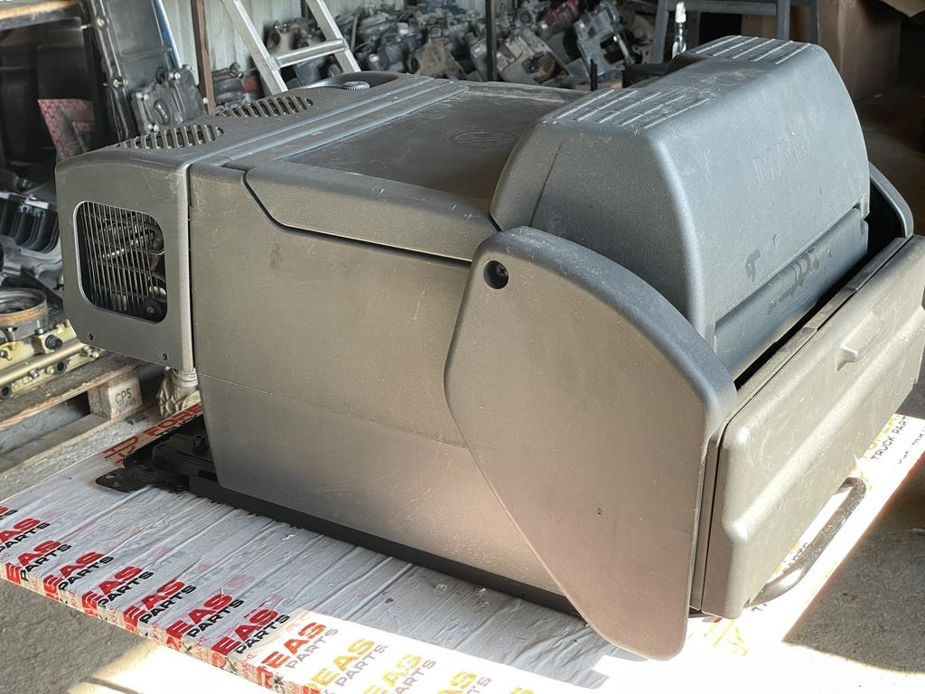 MAN CABIN FOOD REFRIGERATOR TGA - TGX CABIN FOOD REFRIGERATOR WITH TABLE 81.63910.6017 - Cab and interior for Truck: picture 2 MAN CABIN FOOD REFRIGERATOR TGA - TGX CABIN FOOD REFRIGERATOR WITH TABLE 81.63910.6017 - Cab and interior for Truck: picture 2