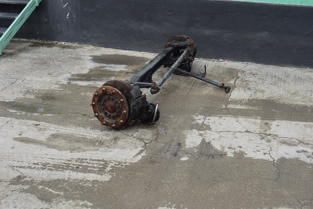 MAN TGA WITH CALIPERS - FOR SPRING SUSPENSION - Axle and parts for Truck: picture 2 MAN TGA WITH CALIPERS - FOR SPRING SUSPENSION - Axle and parts for Truck: picture 2