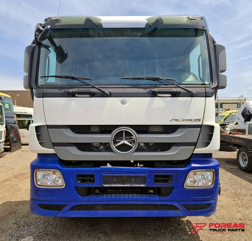 MERCEDES ACTROS MP3 SMALL WHITE - Cab: picture 2 MERCEDES ACTROS MP3 SMALL WHITE - Cab: picture 2