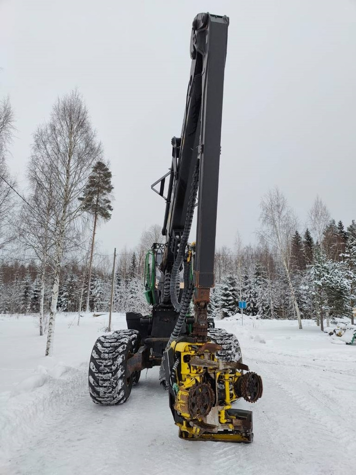 Forestry harvester John Deere 1270 G: picture 9 Forestry harvester John Deere 1270 G: picture 9