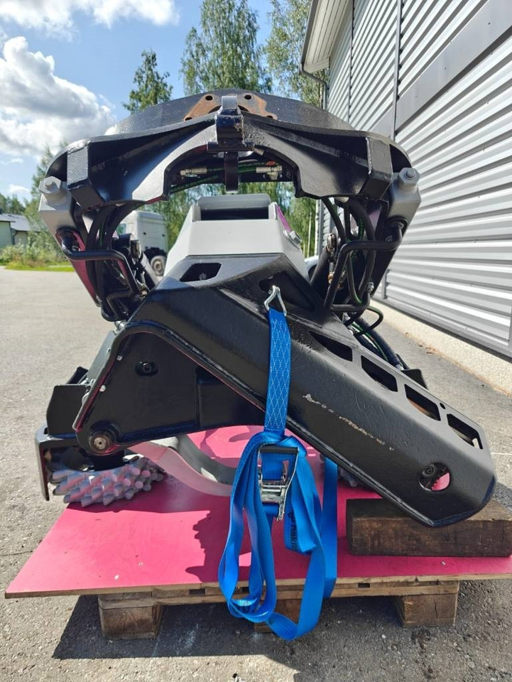 Logset TH 55 - Felling head: picture 4 Logset TH 55 - Felling head: picture 4