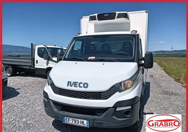 Iveco 35C13, 35C12, 35C14, 35C15 - Refrigerated delivery van: picture 1 Iveco 35C13, 35C12, 35C14, 35C15 - Refrigerated delivery van: picture 1