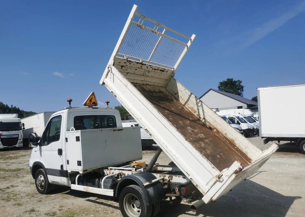 Iveco Daily 35C11 Kiper wywrotka Hak Bliźniak sprowadzony - Tipper van: picture 5 Iveco Daily 35C11 Kiper wywrotka Hak Bliźniak sprowadzony - Tipper van: picture 5