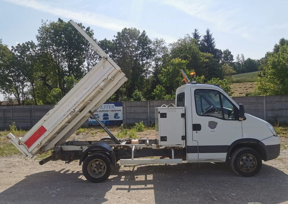 Iveco Daily 35C11 Kiper wywrotka Hak Bliźniak sprowadzony - Tipper van: picture 2 Iveco Daily 35C11 Kiper wywrotka Hak Bliźniak sprowadzony - Tipper van: picture 2