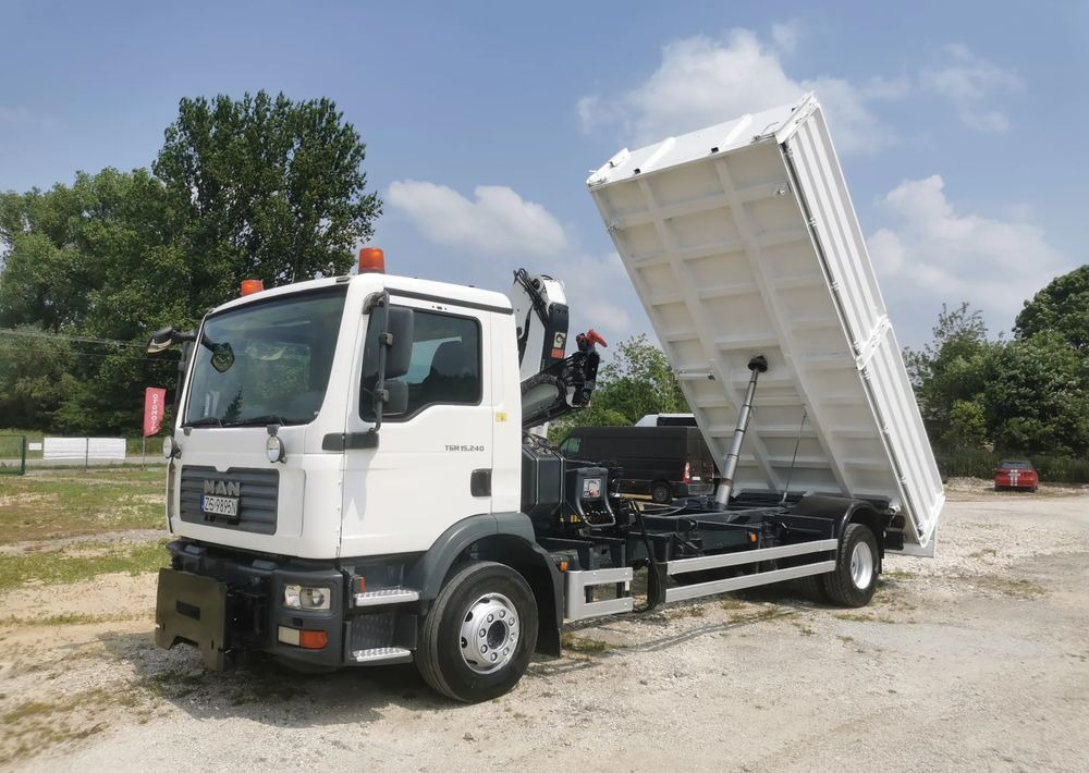 Tipper MAN TGM 15.240 Żuraw HDS HIAB + kiper wywrotka + Płyta czołowa Mały przebieg Klima: picture 11