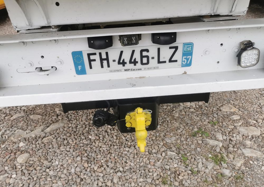 Tipper van Renault Master Kiper wywrotka 2.3-145KM Hak Bliźniak klimatyzacja Kamera cofania: picture 9 Tipper van Renault Master Kiper wywrotka 2.3-145KM Hak Bliźniak klimatyzacja Kamera cofania: picture 9