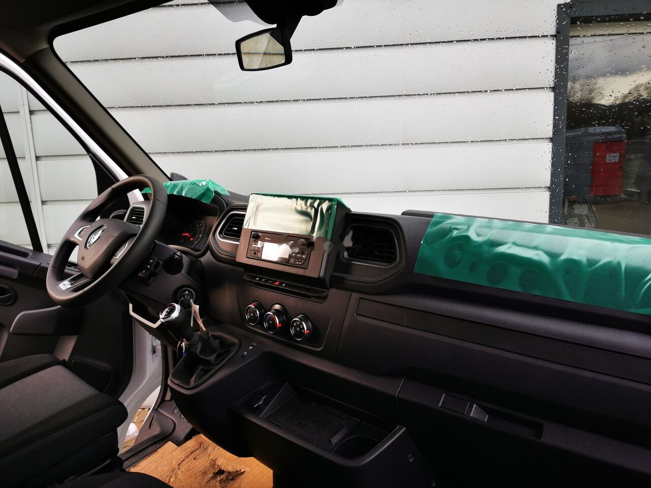 New Closed box van, Electric van Renault Master L3: picture 15 New Closed box van, Electric van Renault Master L3: picture 15