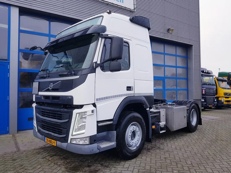 Volvo FM 380 ADR EX/II EX/III FL AT Hydrauliek Euro 6 - Tractor truck: picture 1 Volvo FM 380 ADR EX/II EX/III FL AT Hydrauliek Euro 6 - Tractor truck: picture 1