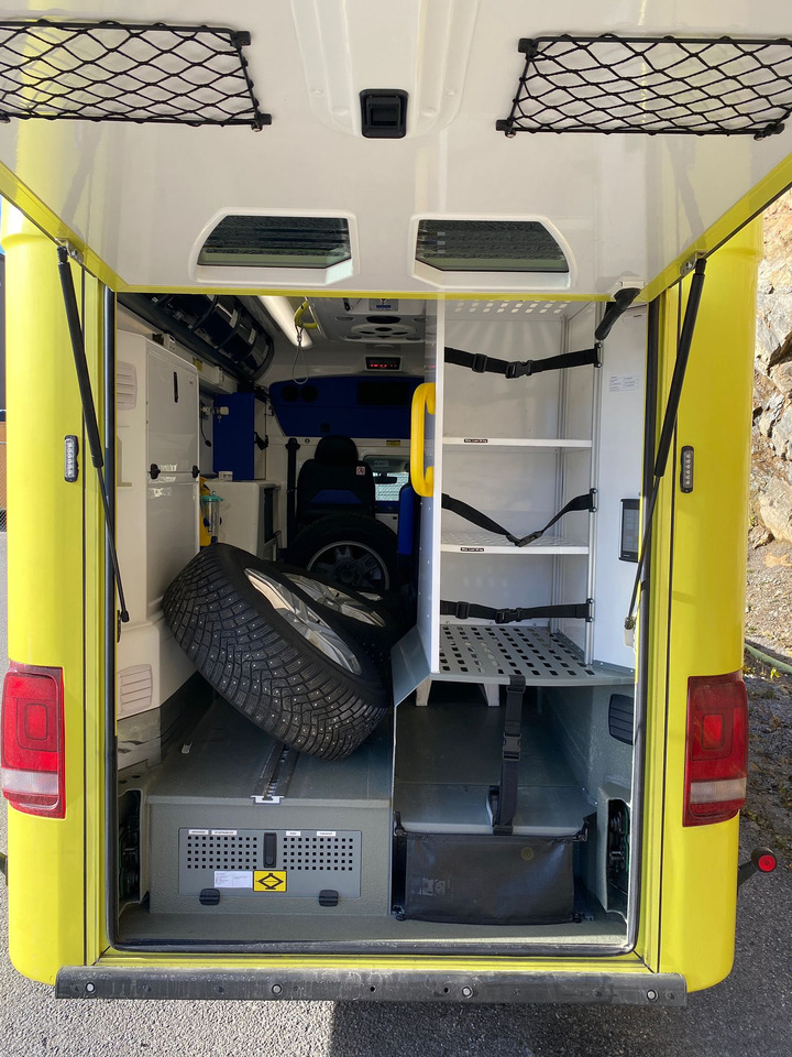 Ambulance VOLKSWAGEN Amarok XL 4motions: picture 18 Ambulance VOLKSWAGEN Amarok XL 4motions: picture 18