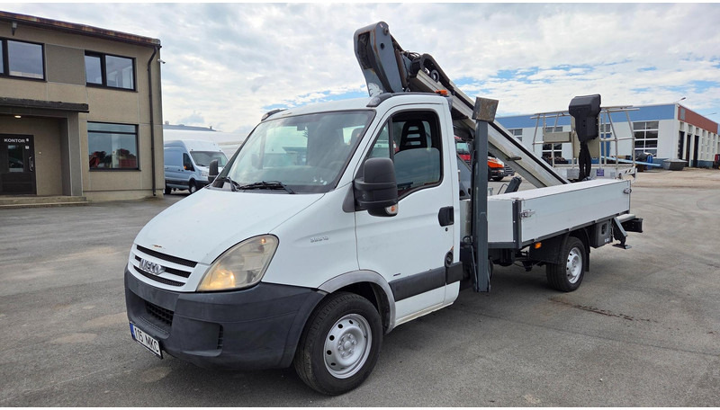 Iveco Daily 35S12 4X2 Galaxylift GT18-10 - Commercial truck: picture 1 Iveco Daily 35S12 4X2 Galaxylift GT18-10 - Commercial truck: picture 1