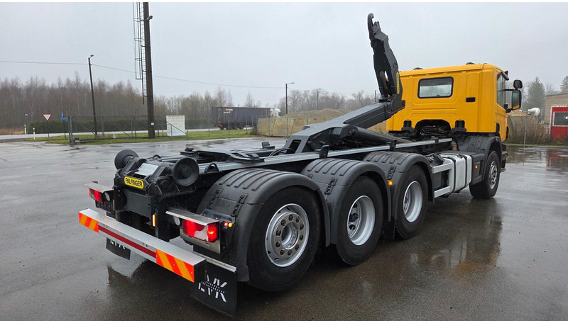 Scania P400 8X4*4 Retarder - Hook lift truck: picture 3 Scania P400 8X4*4 Retarder - Hook lift truck: picture 3