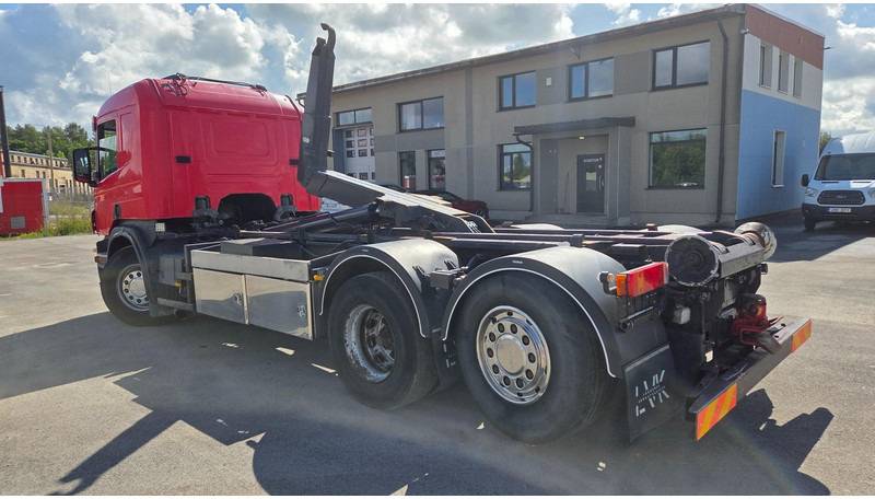 Scania P420 6X2*4 - Hook lift truck: picture 4 Scania P420 6X2*4 - Hook lift truck: picture 4