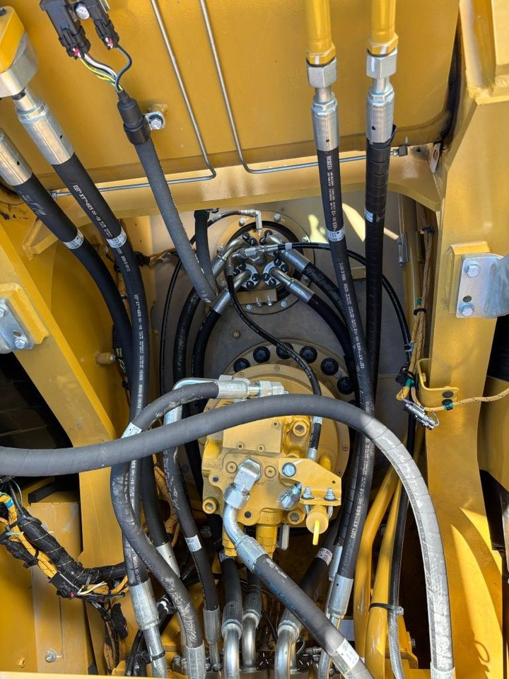 New Crawler excavator CAT 330 GC (NEW/Non CE certified): picture 20