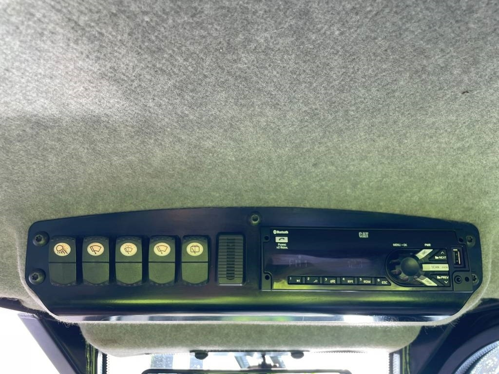 Bulldozer CAT D 6 K 2 LGP: picture 14 Bulldozer CAT D 6 K 2 LGP: picture 14